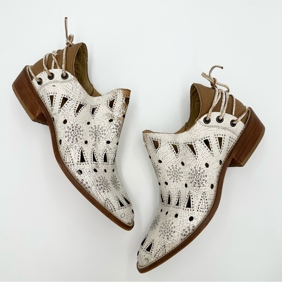 Anthropologie Musse & Cloud Coolise Western Bohemian Cutout  Anthropologie Musse & Cloud Coolise Western Bohemian Cutout Ankle Booties